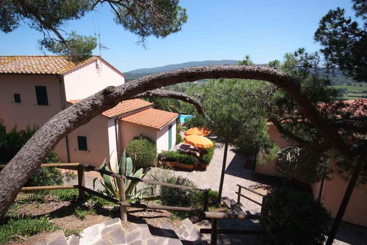 Residence Della Luna ポルト・アッズッロ エクステリア 写真
